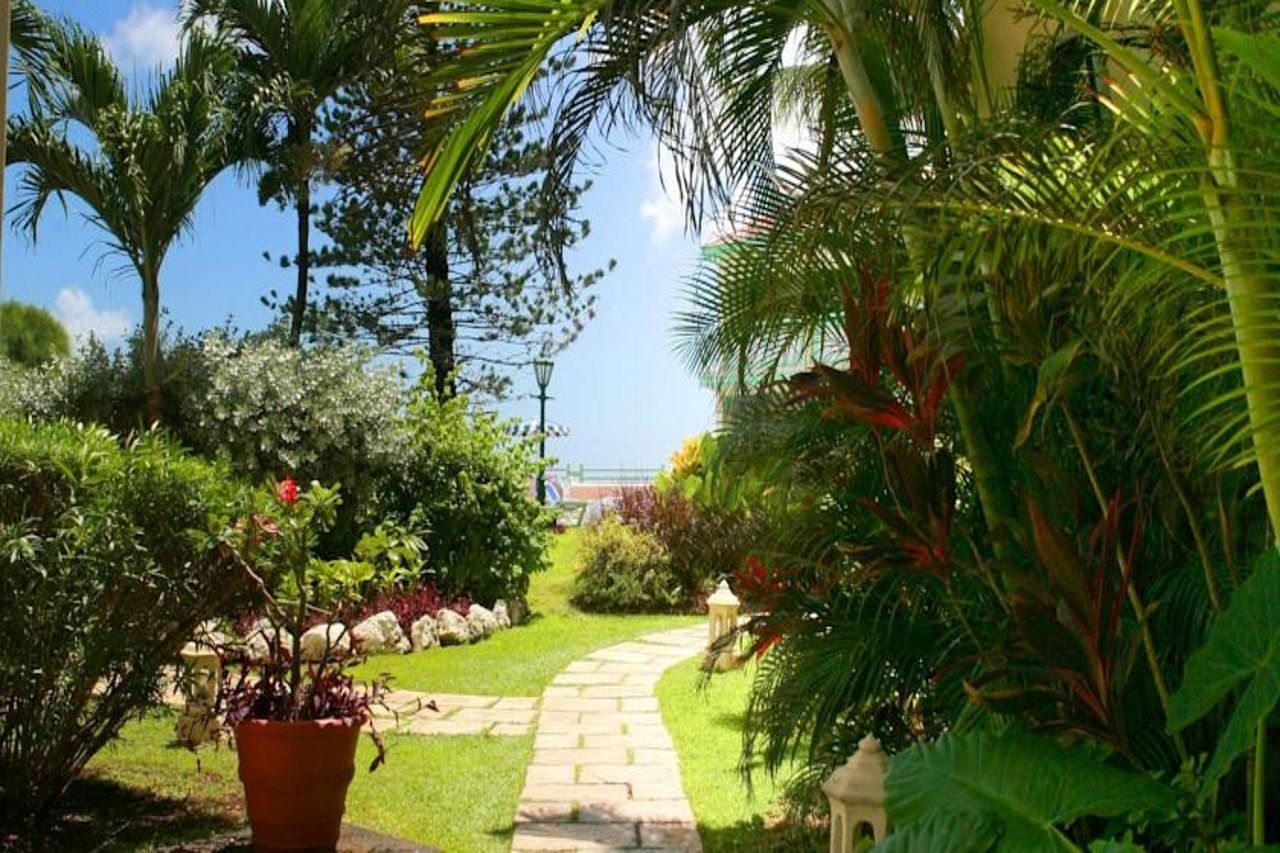 Blue Orchids Beach Hotel Bridgetown Exterior photo