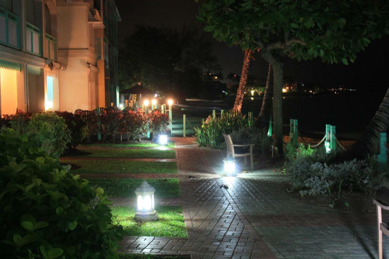 Blue Orchids Beach Hotel Bridgetown Exterior photo